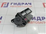 Моторчик стеклоподъемника передний левый Renault Fluence 807310699R