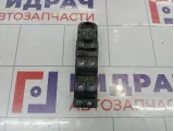 Блок управления стеклоподъемниками Renault Fluence 809610007R