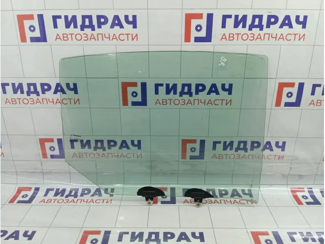 Стекло двери задней правой Renault Fluence 823000018R