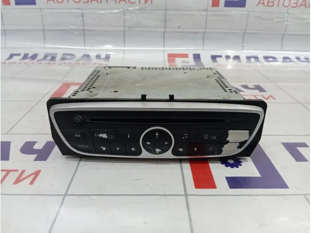 Магнитола Renault Fluence 281150030R