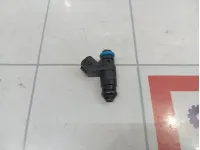 Форсунка инжекторная электрическая Renault Fluence 8200505193