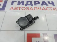 Моторчик заслонки отопителя Renault Fluence 277422408R