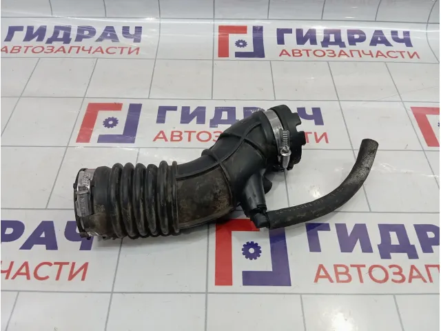 Патрубок воздушного фильтра Renault Fluence 165787233R