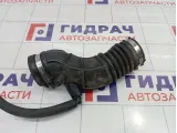 Патрубок воздушного фильтра Renault Fluence 165787233R