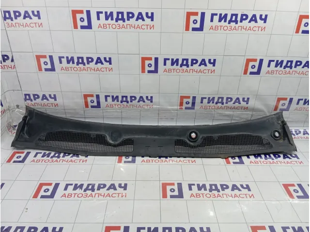 Решетка стеклоочистителей Renault Fluence 668110020R