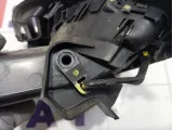 Дефлектор воздушный правый Renault Fluence 687606450R