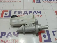 Цилиндр тормозной главный Renault Fluence 460117726R
