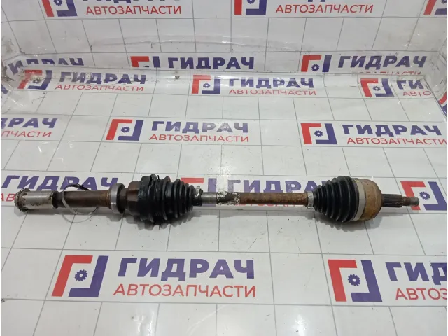 Привод передний правый Renault Fluence 391004084R