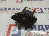 Дефлектор воздушный правый Renault Fluence 687606450R