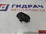 Кнопка аварийной сигнализации Renault Fluence 252100502R.