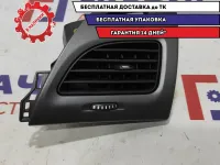 Дефлектор воздушный правый Renault Fluence 687606450R.