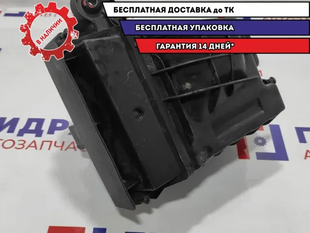 Корпус воздушного фильтра Renault Fluence 8200947663.