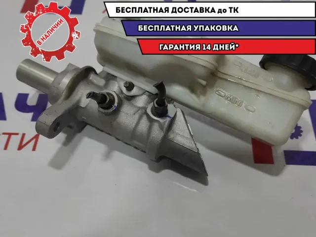 Цилиндр тормозной главный Renault Fluence 460113705R.