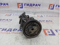 Компрессор системы кондиционирования Renault Fluence 8201025121
