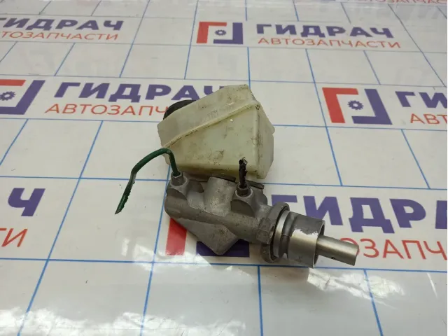 Цилиндр тормозной главный Renault Kangoo (KC) 7701207198