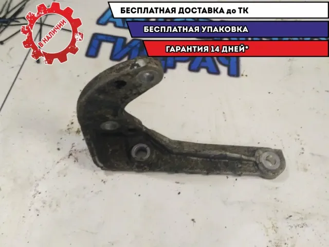 Кронштейн крепления раздаточной коробки 339305631R Renault Kaptur