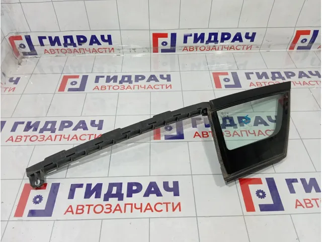 Стекло двери передней правой Renault Kaptur 802629255R