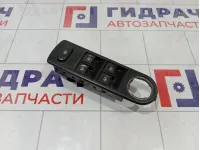 Блок управления стеклоподъемниками Renault Kaptur