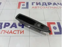 Кнопка стеклоподъемника заднего Renault Kaptur 254218614R