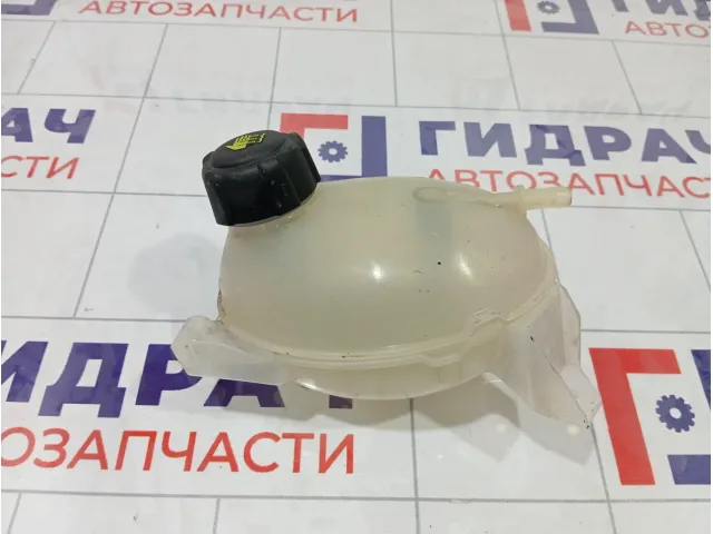 Бачок расширительный Renault Kaptur 217104354R
