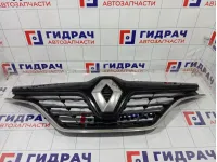Решетка радиатора Renault Kaptur 623109428R