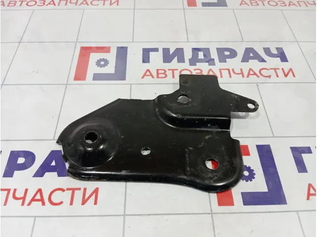 Кронштейн балки передний правый Renault Kaptur 544228640R