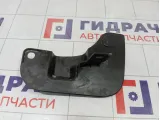 Брызговик передний правый Renault Kaptur 638507247R