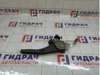 Рычаг, педаль стояночного тормоза Renault Kaptur 360101721R
