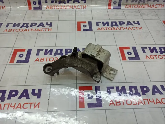 Опора двигателя правая Renault Kaptur 112102235R