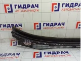 Решетка под лобовое стекло (Жабо) Renault Kaptur 668118163R