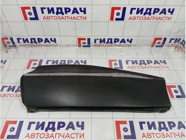 Накладка двери задней левой Renault Kaptur 828216149R