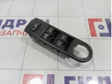 Блок управления стеклоподъемниками Renault Kaptur 254118722R