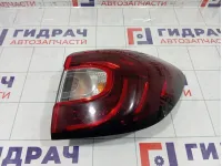 Фонарь задний наружный правый Renault Kaptur 265506738R