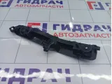 Кронштейн бампера задний левый Renault Kaptur 850452611R