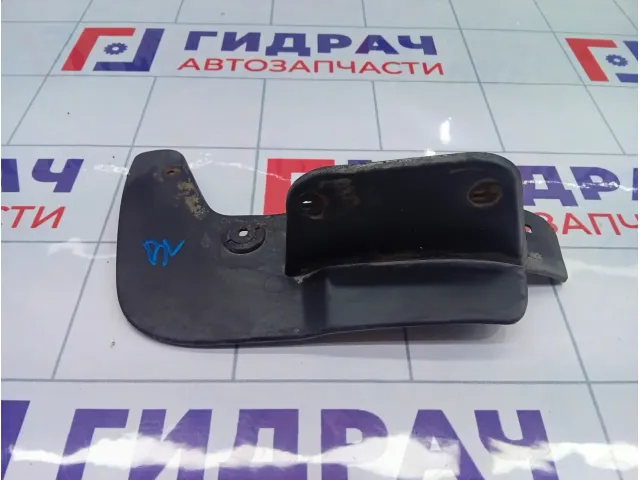 Брызговик задний левый Renault Kaptur 788135188R