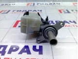 Цилиндр тормозной главный Renault Kaptur 460112629R