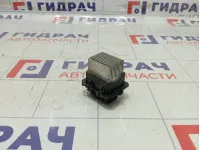 Резистор отопителя Renault Kaptur 7701209850