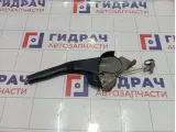 Рычаг, педаль стояночного тормоза Renault Kaptur 360101721R