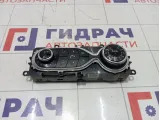 Блок управления климатической установкой Renault Kaptur 275100037R