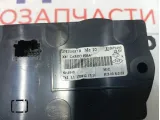 Блок управления климатической установкой Renault Kaptur 275100037R