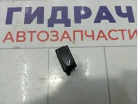 Кнопка обогрева сидений передняя Renault Kaptur 255001526R
