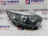 Фара передняя правая Renault Kaptur 260108765R