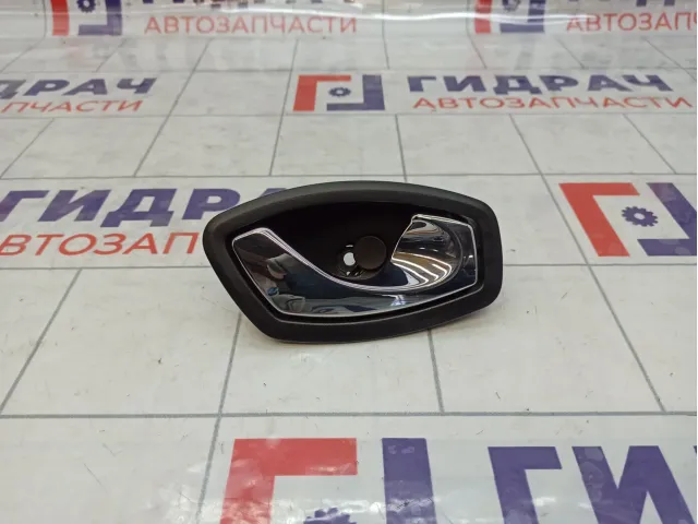Ручка двери внутренняя правая Renault Kaptur 826720001R