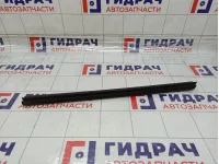 Уплотнитель стекла заднего левого Renault Kaptur 823317997R