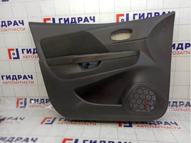 Обшивка двери передней левой Renault Kaptur 809012902R