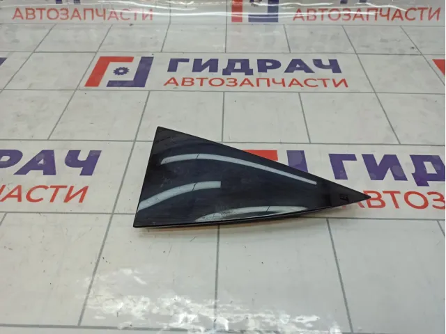 Накладка двери (крышки) багажника Renault Kaptur 960333581R