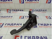 Педаль сцепления Renault Kaptur 465037621R
