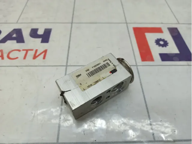 Клапан кондиционера Renault Kaptur 922700505R