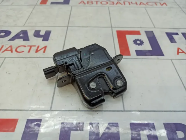 Замок багажника Renault Kaptur 905039428R