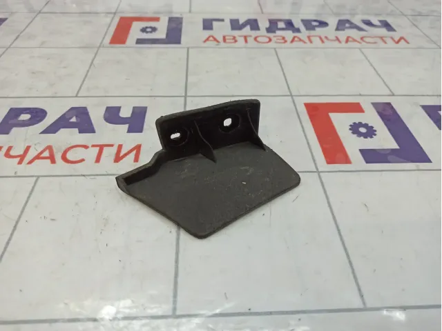 Брызговик задний правый Renault Kaptur 622562144R